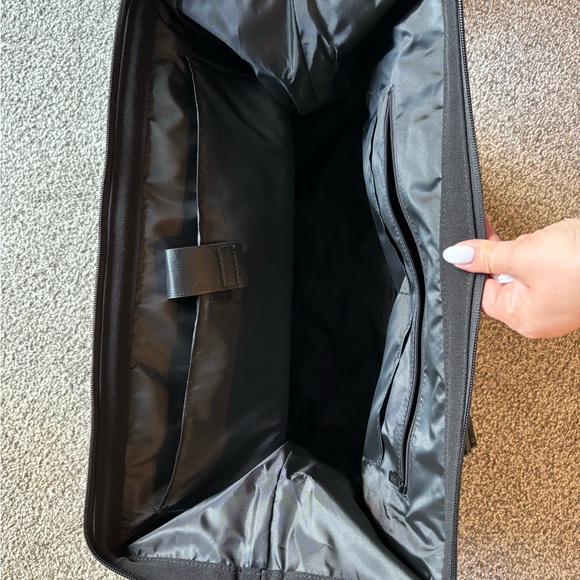 BEIS Black Travel Bag - Picture 4 of 5